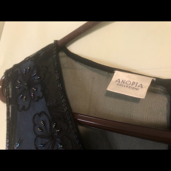 Prom/Evening beaded gown - Picture 5 of 14